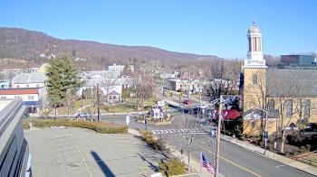 Weather camera view of Village of Suffern.