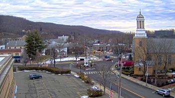 Weather camera view of Village of Suffern.