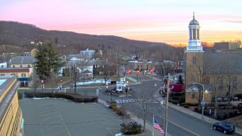 Weather camera view of Village of Suffern.