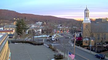 Weather camera view of Village of Suffern.