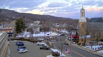 Weather camera view of Village of Suffern.