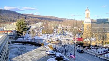 Weather camera view of Village of Suffern.