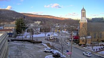 Weather camera view of Village of Suffern.