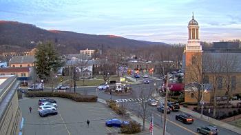 Weather camera view of Village of Suffern.