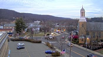 Weather camera view of Village of Suffern.