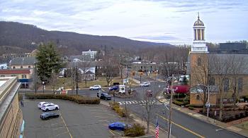 Weather camera view of Village of Suffern.