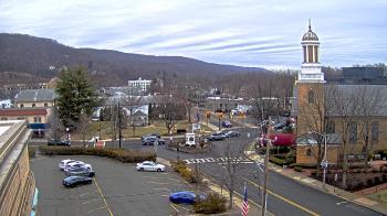 Weather camera view of Village of Suffern.