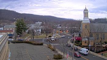 Weather camera view of Village of Suffern.