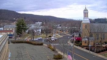 Weather camera view of Village of Suffern.