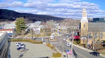 Weather camera view of Village of Suffern.