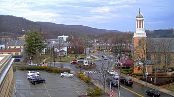 Weather camera view of Village of Suffern.