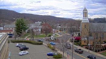 Weather camera view of Village of Suffern.