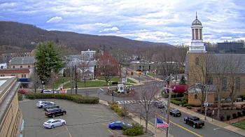 Weather camera view of Village of Suffern.