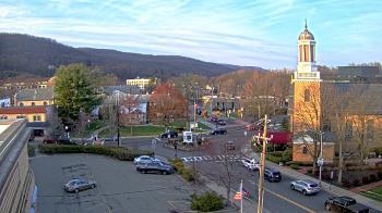 Weather camera view of Village of Suffern.
