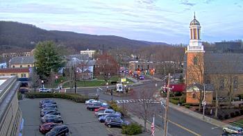 Weather camera view of Village of Suffern.