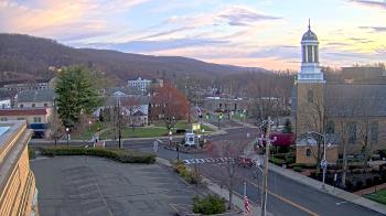 Weather camera view of Village of Suffern.