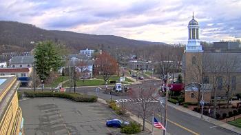Weather camera view of Village of Suffern.