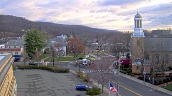 Weather camera view of Village of Suffern.
