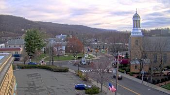 Weather camera view of Village of Suffern.