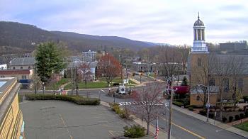 Weather camera view of Village of Suffern.
