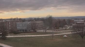 Weather camera view of Shippensburg Univ Of Pennsylvania.