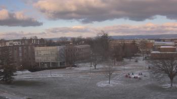 Weather camera view of Shippensburg Univ Of Pennsylvania.