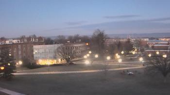Weather camera view of Shippensburg Univ Of Pennsylvania.
