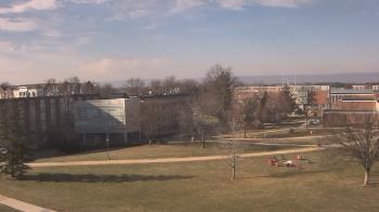 Weather camera view of Shippensburg Univ Of Pennsylvania.