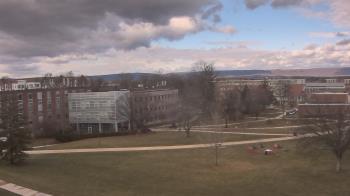 Weather camera view of Shippensburg Univ Of Pennsylvania.