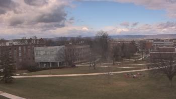 Weather camera view of Shippensburg Univ Of Pennsylvania.
