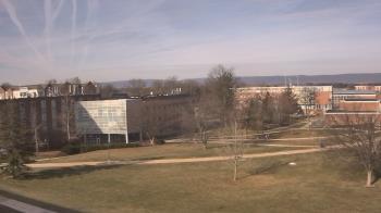 Weather camera view of Shippensburg Univ Of Pennsylvania.