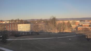 Weather camera view of Shippensburg Univ Of Pennsylvania.
