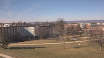 Weather camera view of Shippensburg Univ Of Pennsylvania.