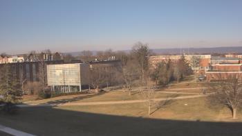 Weather camera view of Shippensburg Univ Of Pennsylvania.