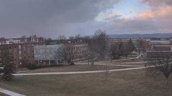 Weather camera view of Shippensburg Univ Of Pennsylvania.