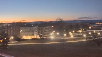 Weather camera view of Shippensburg Univ Of Pennsylvania.