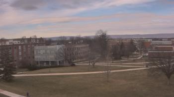 Weather camera view of Shippensburg Univ Of Pennsylvania.