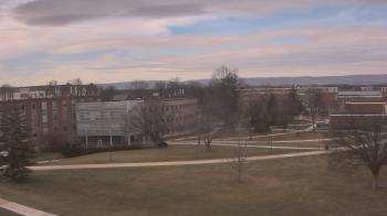 Weather camera view of Shippensburg Univ Of Pennsylvania.
