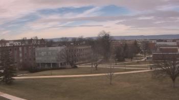Weather camera view of Shippensburg Univ Of Pennsylvania.