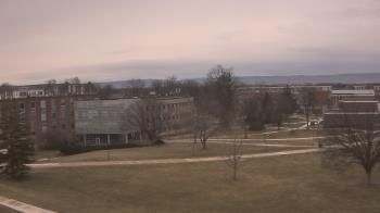 Weather camera view of Shippensburg Univ Of Pennsylvania.