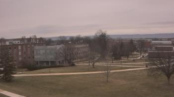 Weather camera view of Shippensburg Univ Of Pennsylvania.