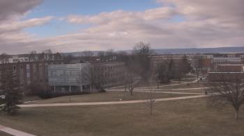 Weather camera view of Shippensburg Univ Of Pennsylvania.