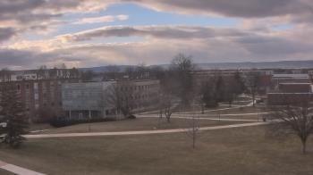 Weather camera view of Shippensburg Univ Of Pennsylvania.