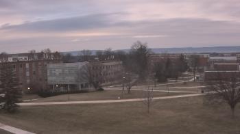 Weather camera view of Shippensburg Univ Of Pennsylvania.