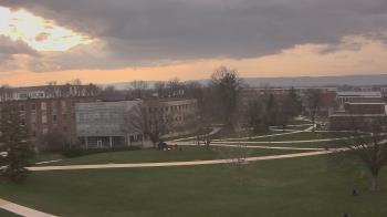 Weather camera view of Shippensburg Univ Of Pennsylvania.