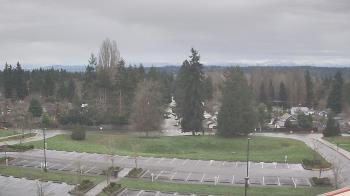 Weather camera view of Shorecrest HS.