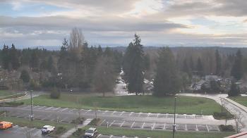 Weather camera view of Shorecrest HS.