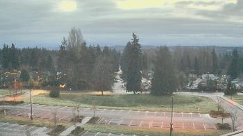 Weather camera view of Shorecrest HS.