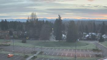 Weather camera view of Shorecrest HS.