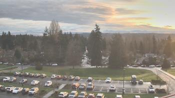 Weather camera view of Shorecrest HS.